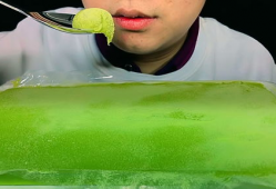 吃雪糕视频,跟随视频一起享受雪糕美味时光